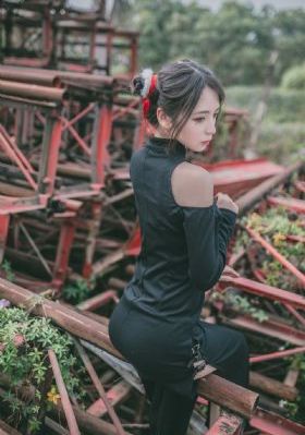 韩国小岳母_1080P超清免费观看